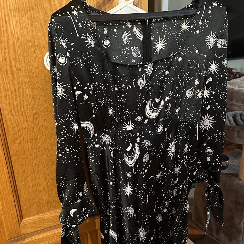 Black Celestial Print Midi Dress